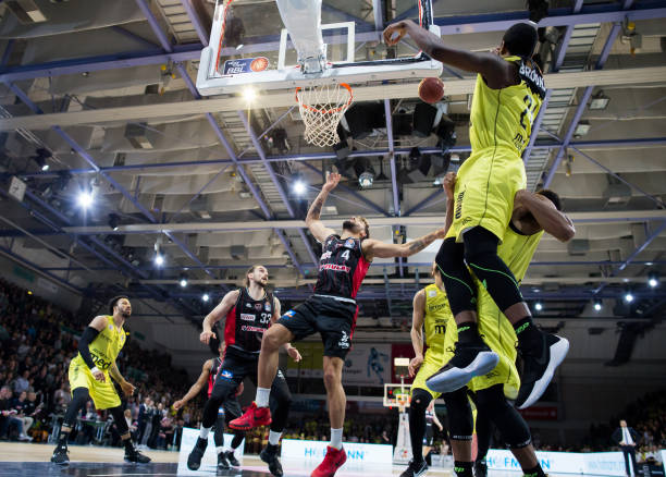 既有自己在 既有自己在