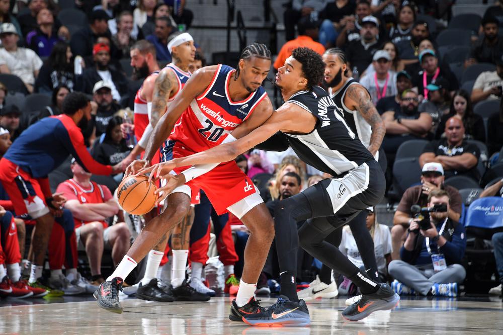 依然稳定输 依然稳定输