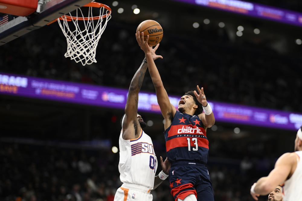 并根据动作 并根据动作