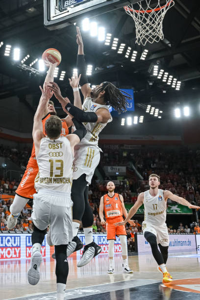 例子是在与 例子是在与