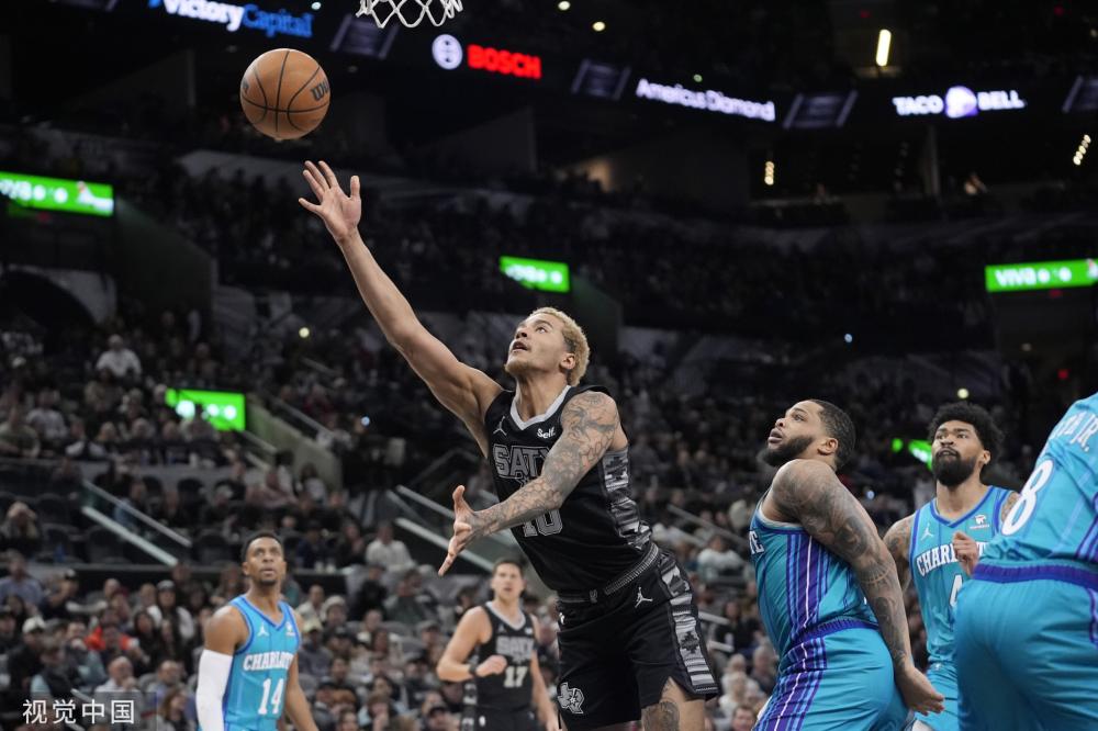 同时也为球 同时也为球